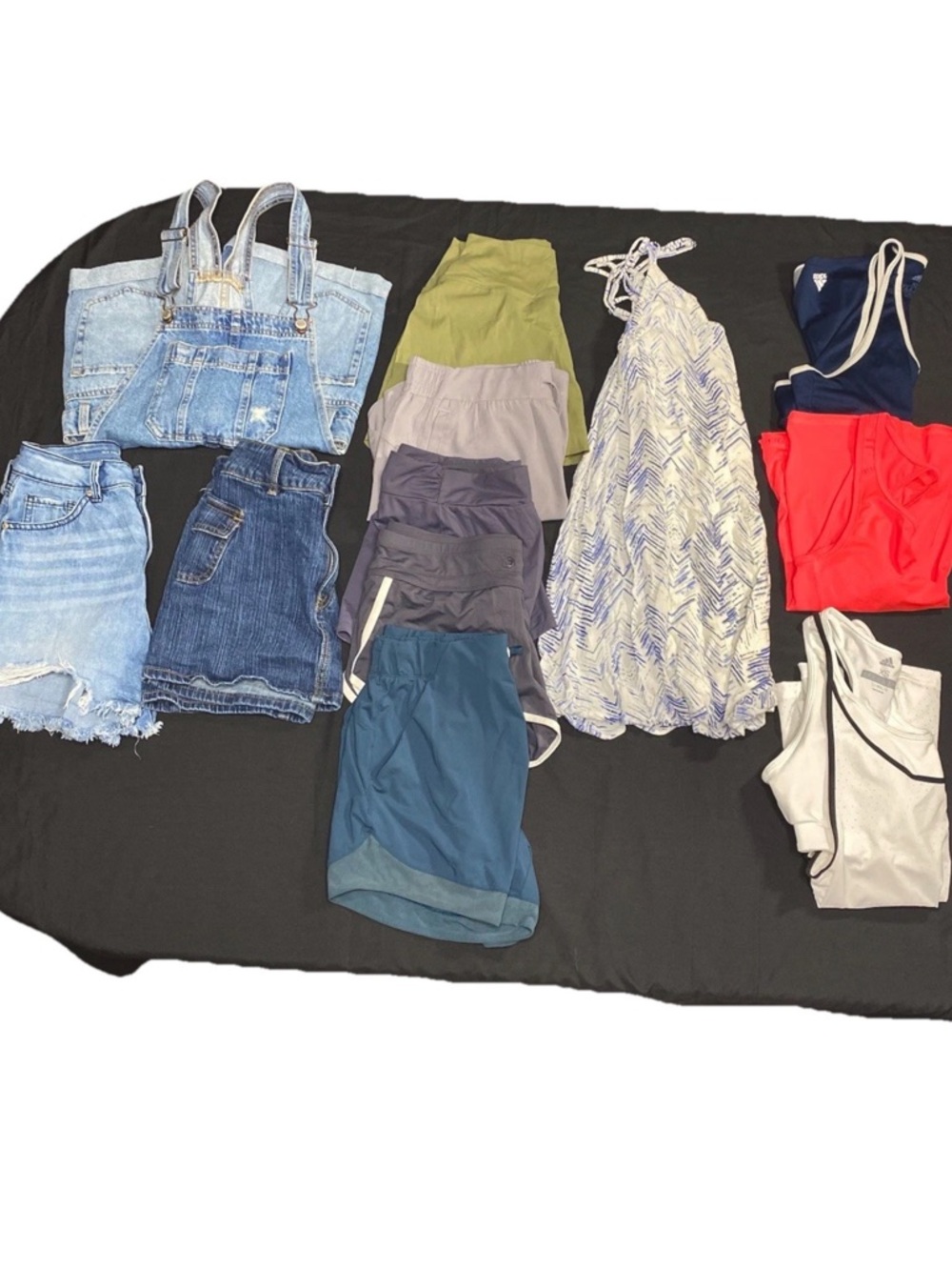 Women’s XSmall/Small Summer Spring Clothes, 12 Pieces